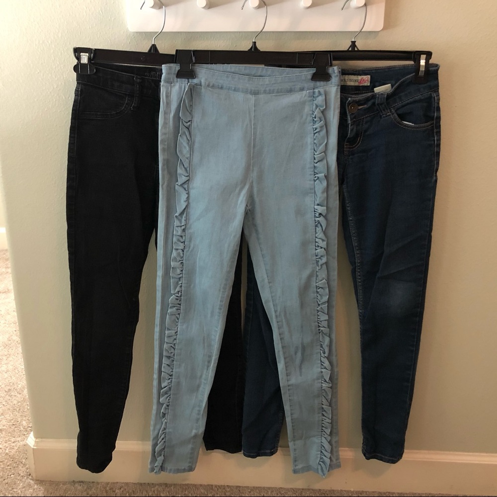 Jean trio